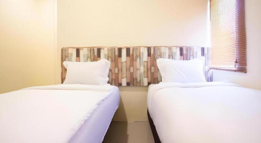 Oyo 2361 Hotel Winston Glugur Esterno foto